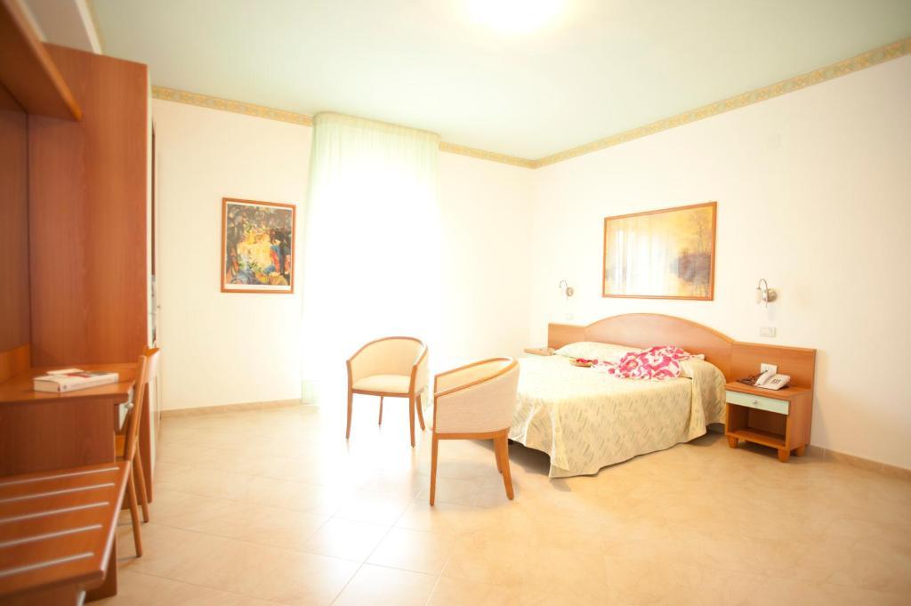 Oasiclub Hotel Vieste Pokoj fotografie